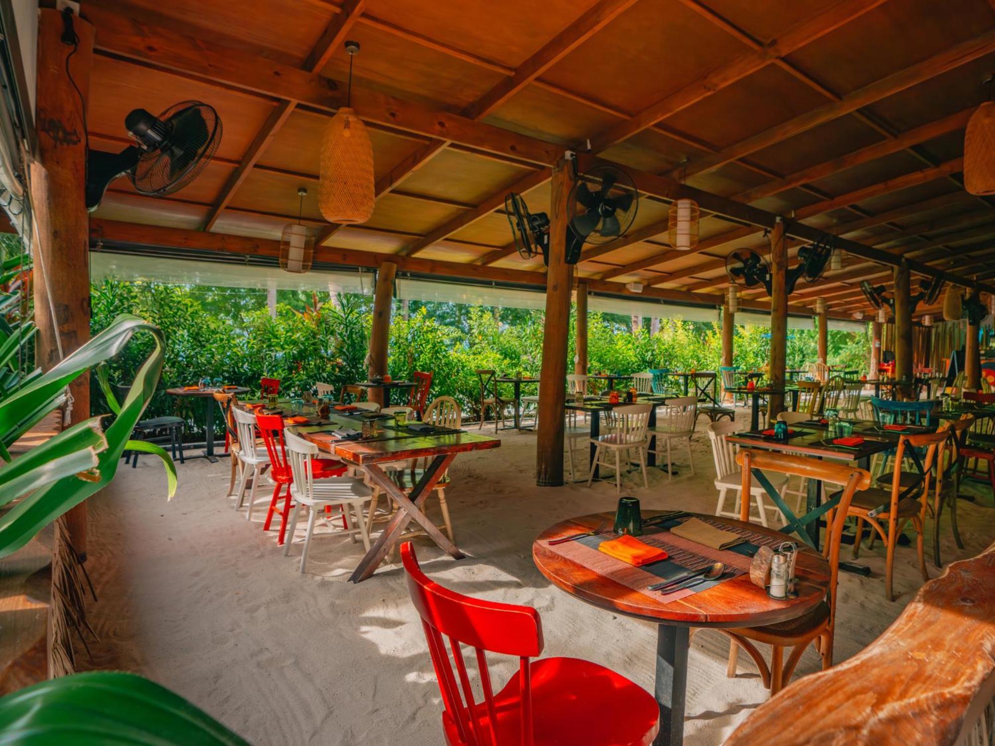 Oaga Art Resort Maldives Eriyadu Esterno foto