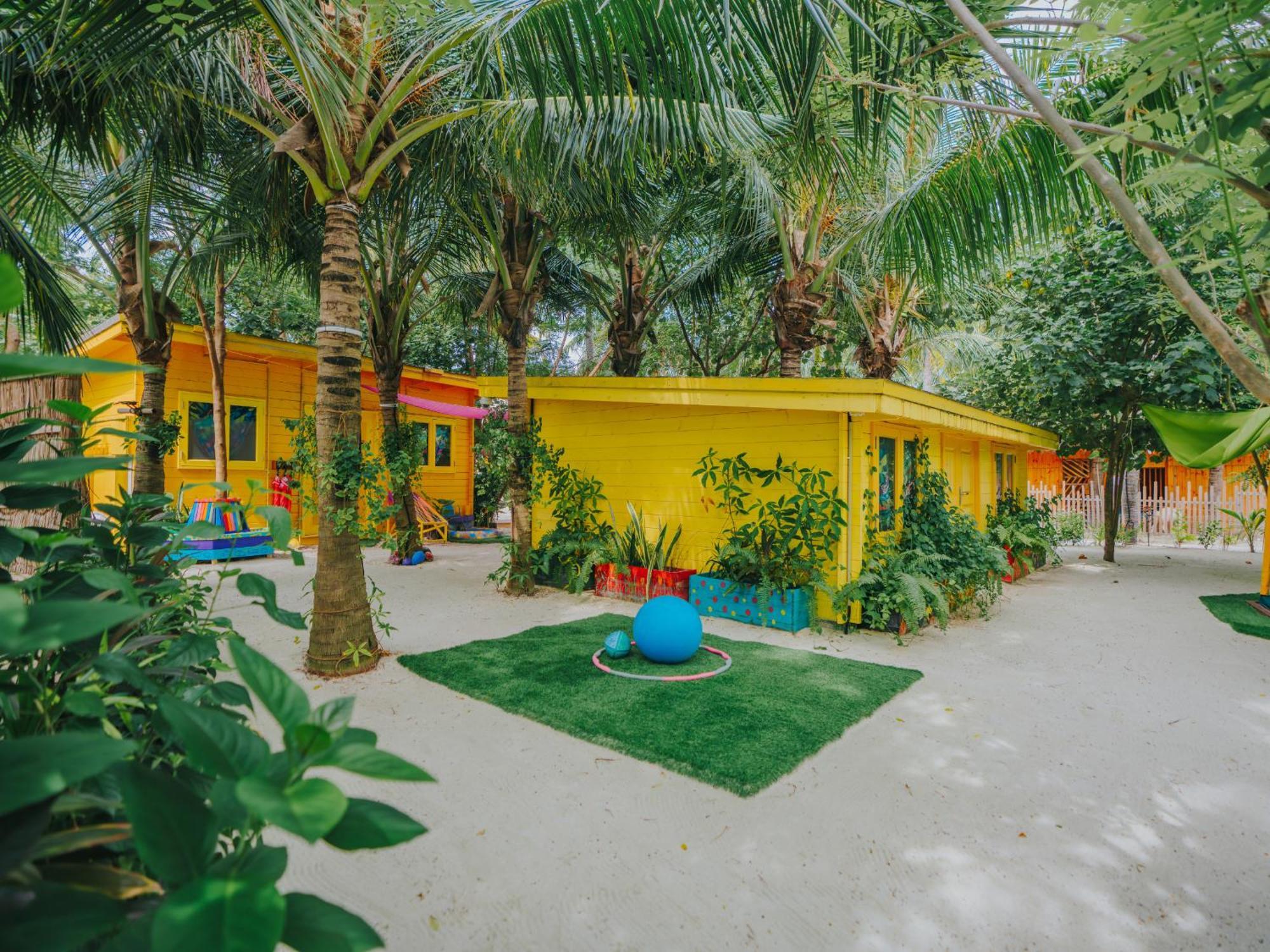 Oaga Art Resort Maldives Eriyadu Esterno foto