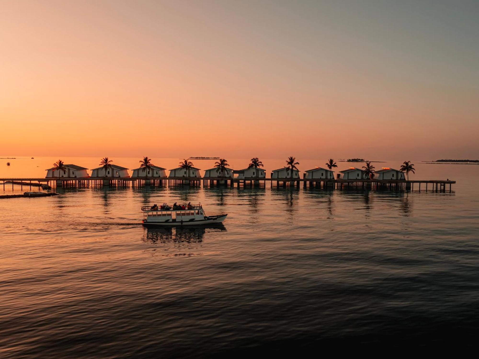 Oaga Art Resort Maldives Eriyadu Esterno foto