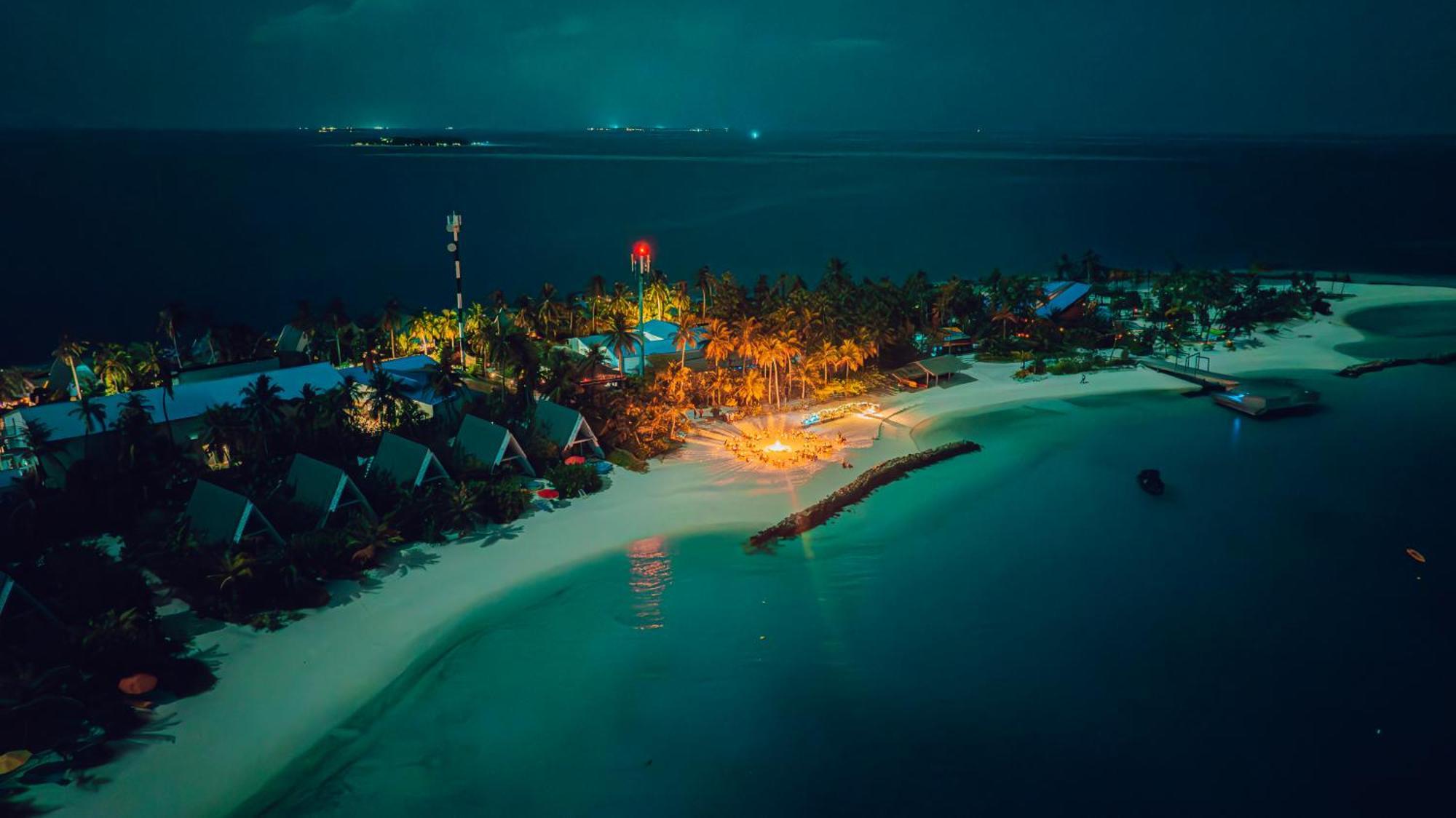 Oaga Art Resort Maldives Eriyadu Esterno foto